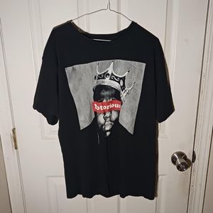 Notorious Biggie Crown Graphic T-shirt Size M/XL?
